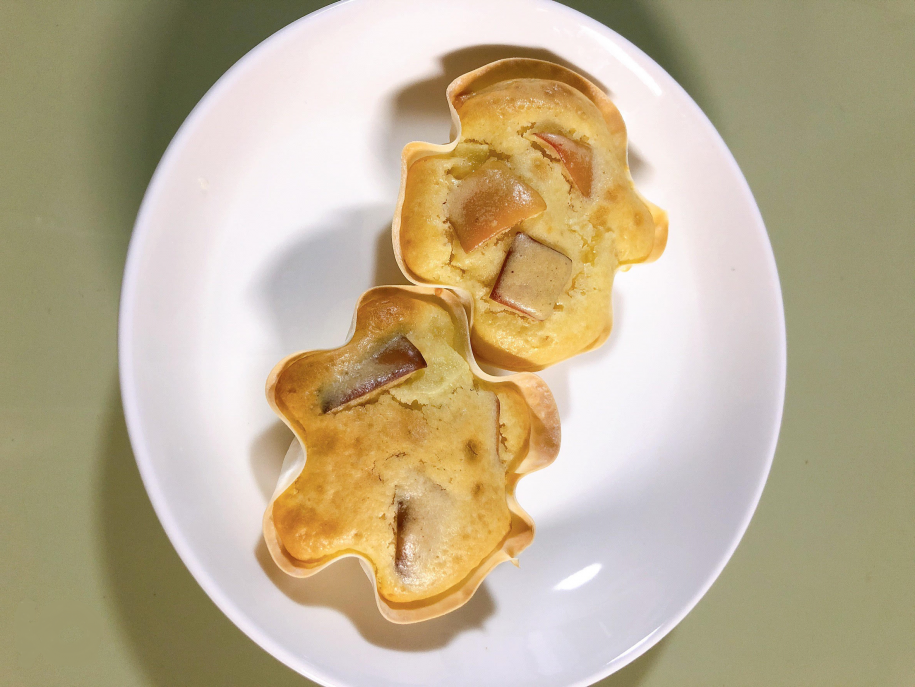 余っている餃子の皮で作ったカップケーキ