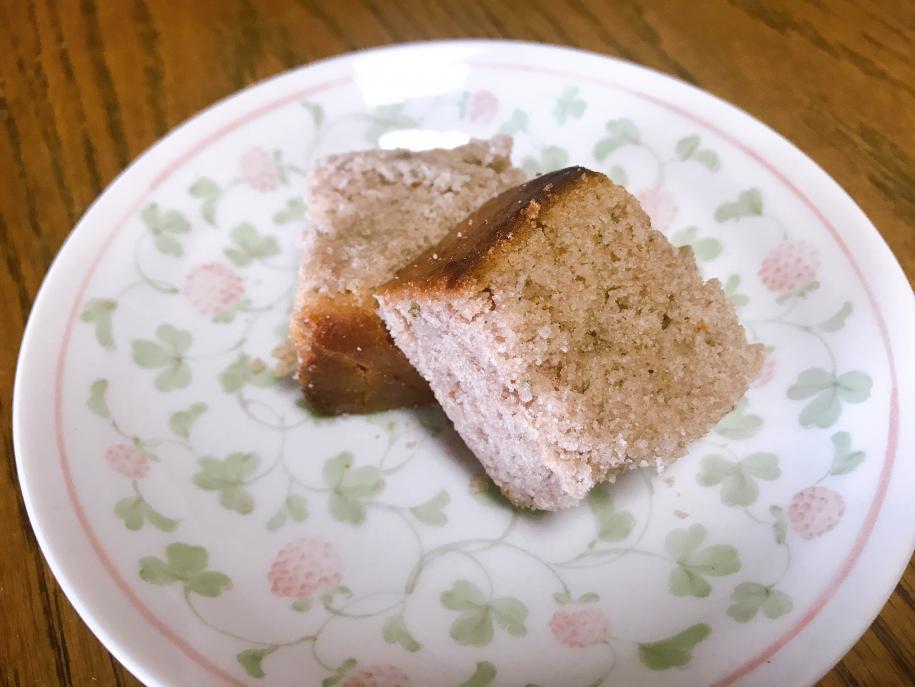 小豆と出がらし茶葉のパウンドケーキ