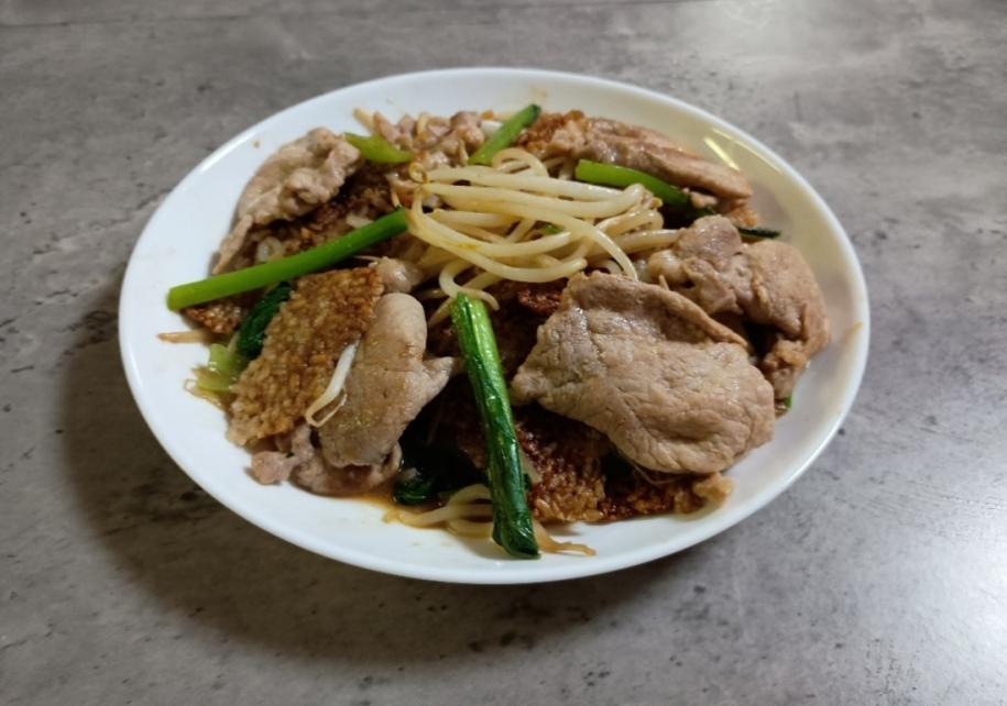余りご飯を使ったおこげオイスターソース炒め