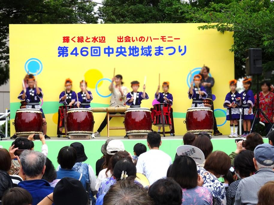 ステージパフォーマンス