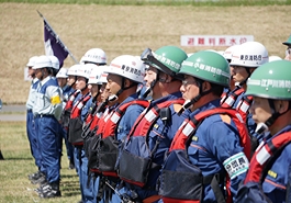 写真：訓練に参加する消防団のみなさん