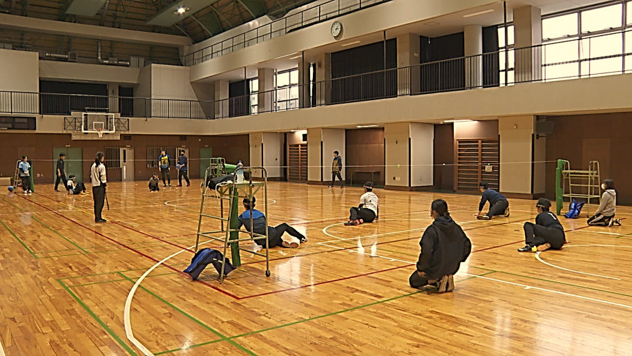 練習の様子の全景