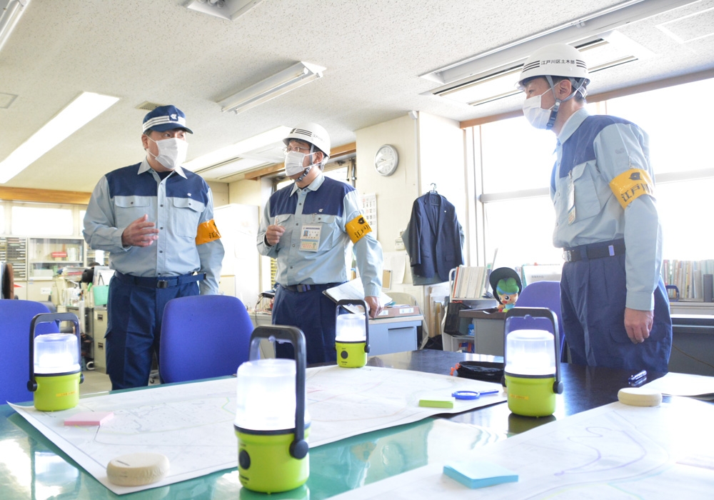 写真：職員防災訓練の様子1