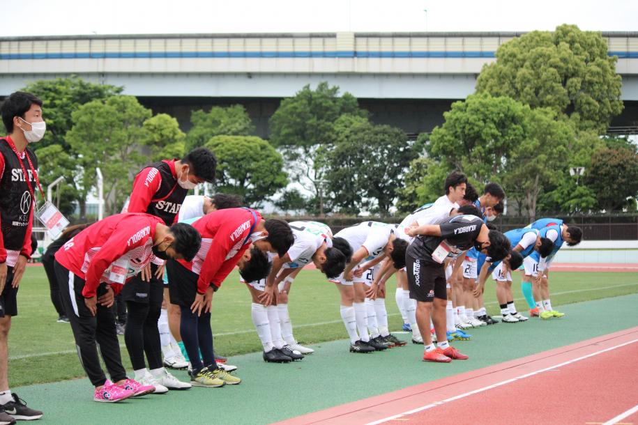 試合後のあいさつ