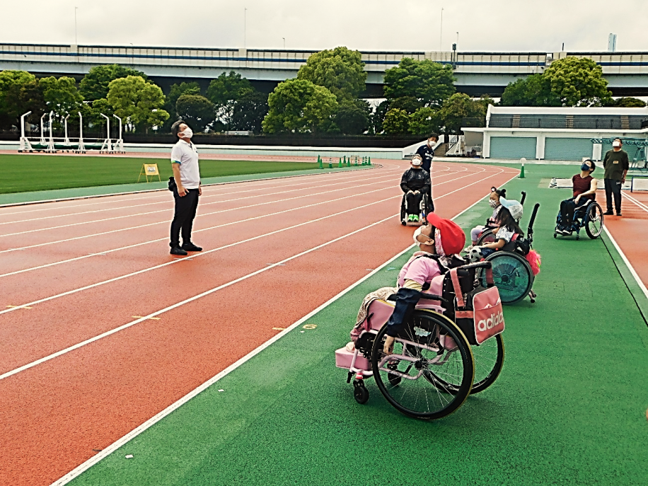 理学療法士による準備体操