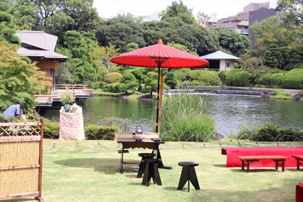 「平成庭園　月見の会」が開催1