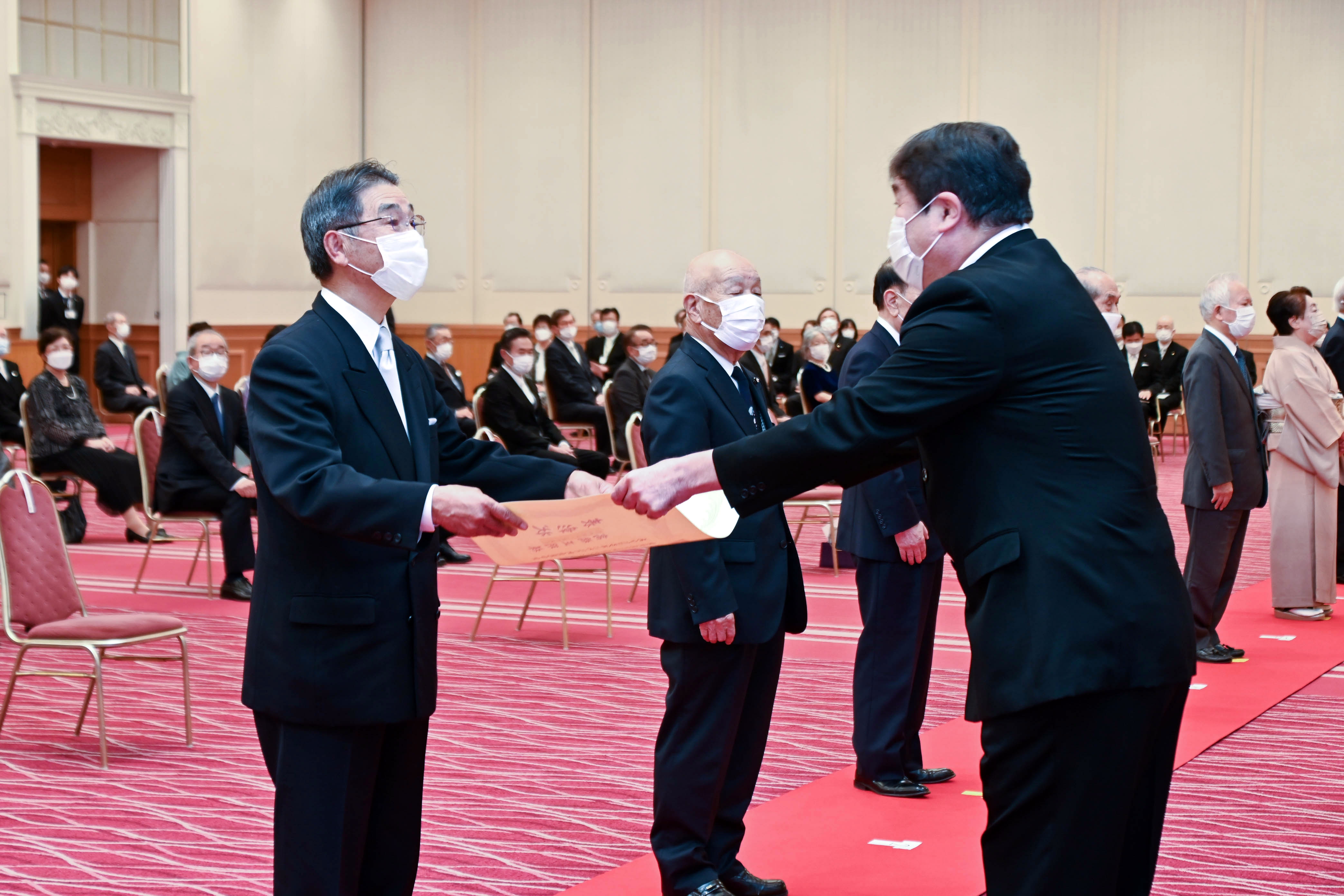 令和4年度　区政功労者表彰式　その4