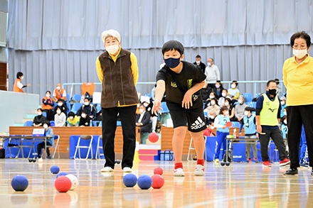江戸川区長杯ボッチャ交流大会　その2