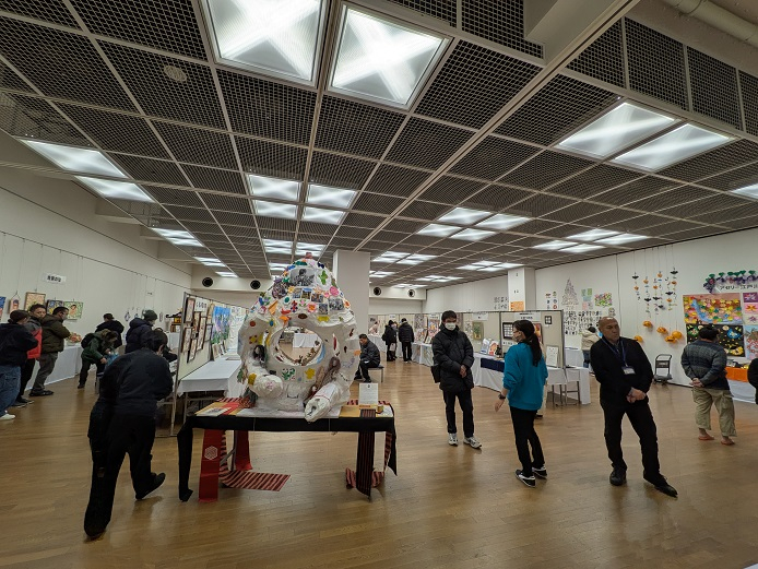 第37回江戸川区心身障害者(児)作品展示会の様子