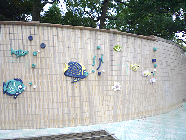 写真　東小松川南公園の壁画