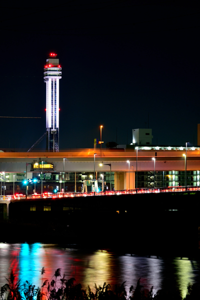 写真　タワーホール船堀の夜景