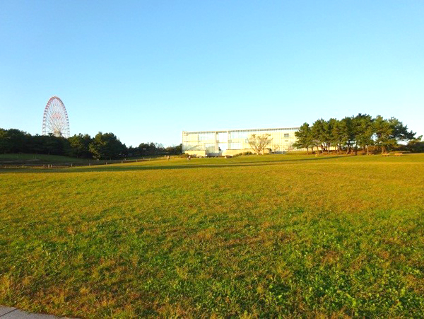 写真　葛西臨海公園潮風の広場