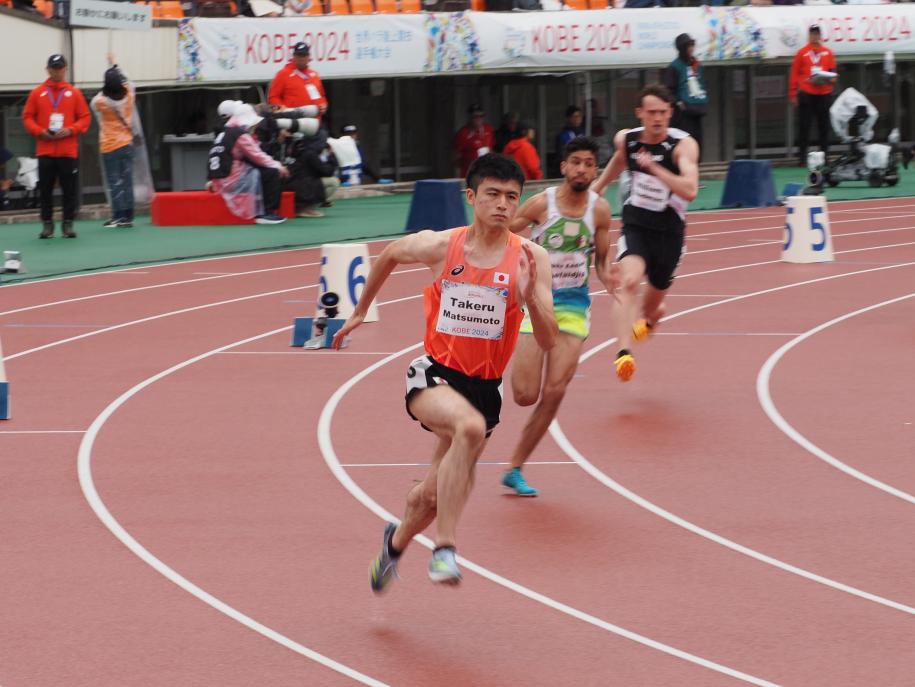 競技中の松本選手