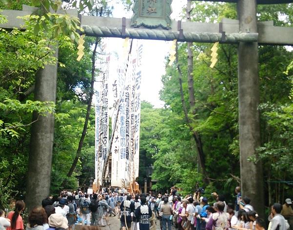 写真　浅間神社の幟まつり