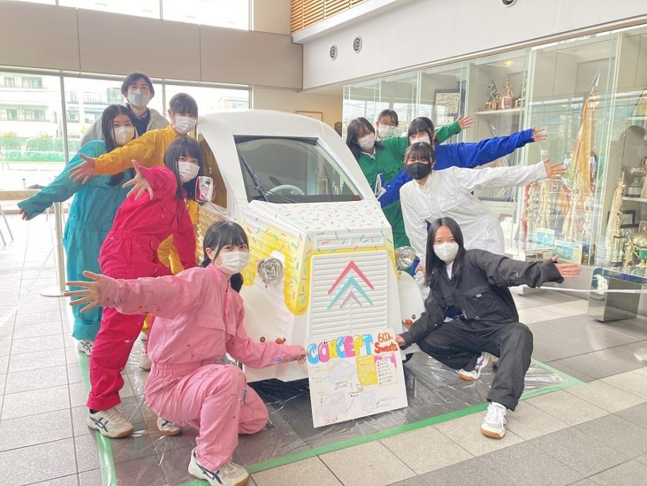 お披露目式での記念撮影