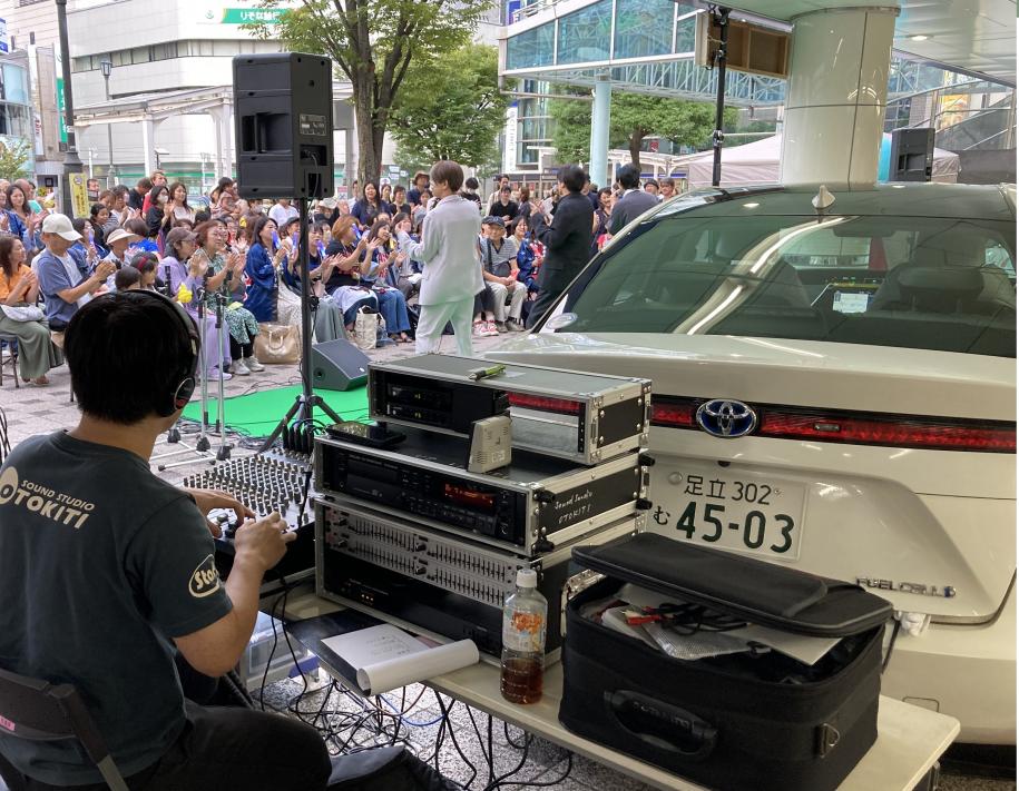水素自動車からの電力供給