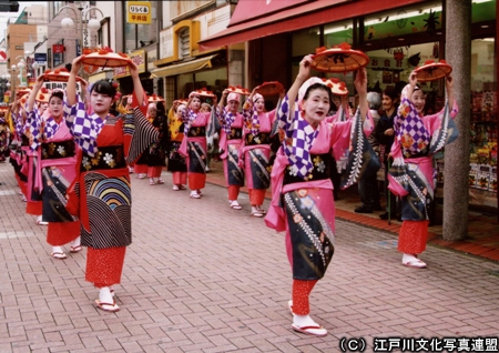 写真　花笠踊り必見　小松川平井ふるさとまつり