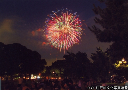 花火 上がる 今日 打ち 全国１２１カ所で一斉花火 五輪「開幕」の２４日―打倒コロナ願い込め：時事ドットコム