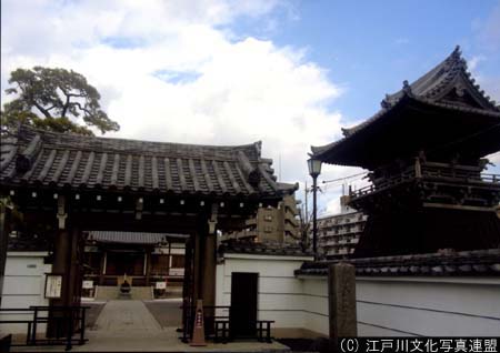 写真　江戸の鐘　昇覚寺の鐘楼4