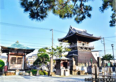 写真　江戸の鐘　昇覚寺の鐘楼1