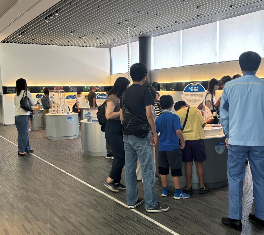 見学ブースでの様子