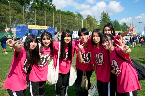 ダンス部の集合写真