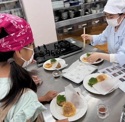 盛り付けの様子