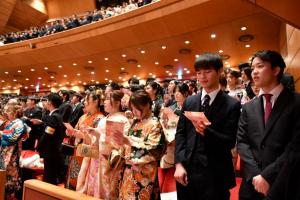 二十歳を祝う会に参列する区民