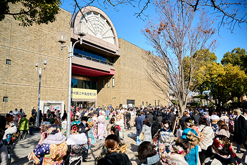 江戸川区総合文化センター外観