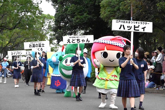 パレードゆるキャラ