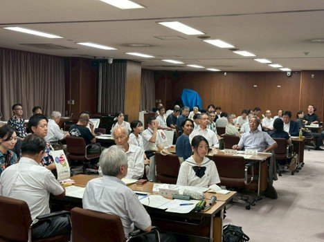 第1回持続可能な地域のあり方懇話会発表の様子