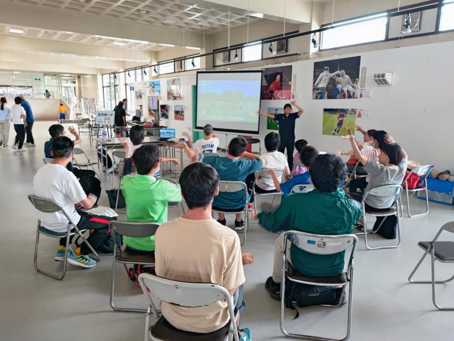 えどがわパラスポーツ体験会in総合体育館、体操