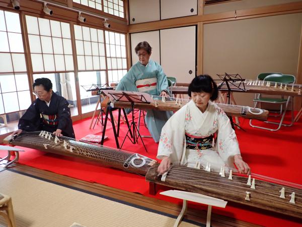 箏の調べを楽しむ会