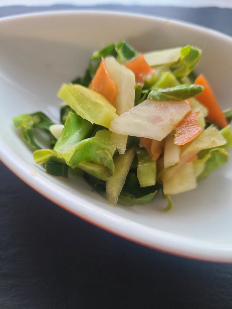 残り野菜と皮のカレーピクルス