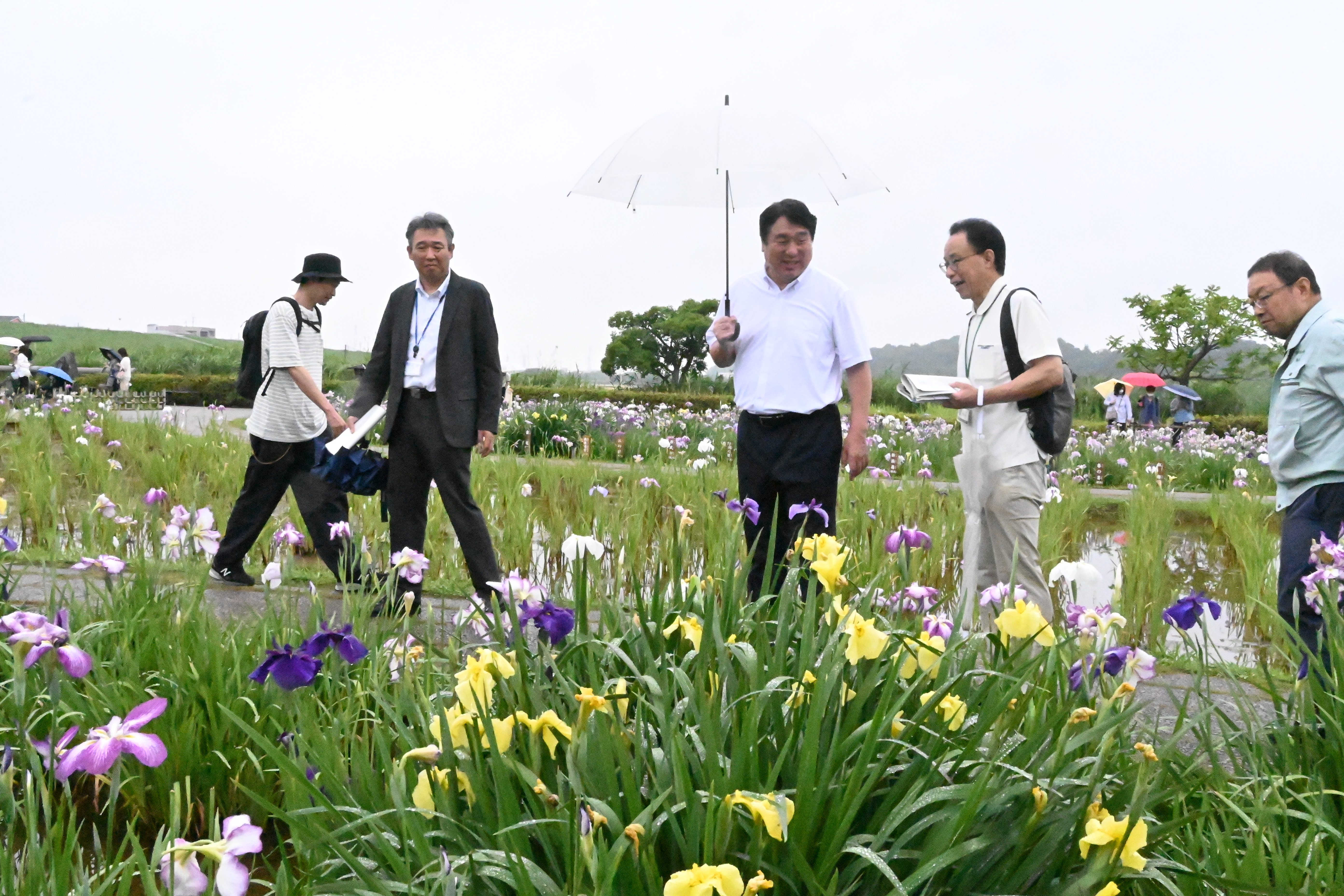 お花を見られる区長