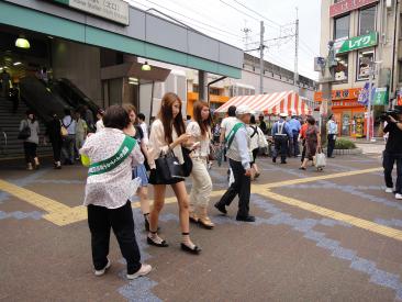 写真　地域まつりにおけるリサイクルコーナーの様子