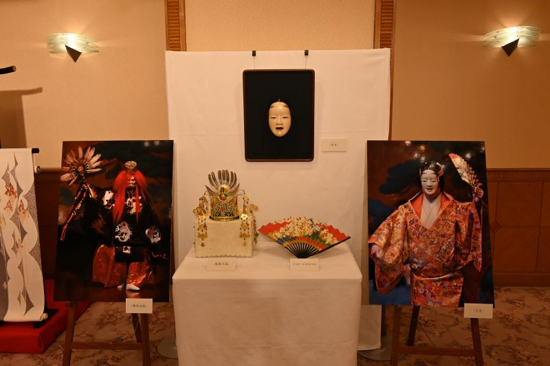 能楽に使われる能面