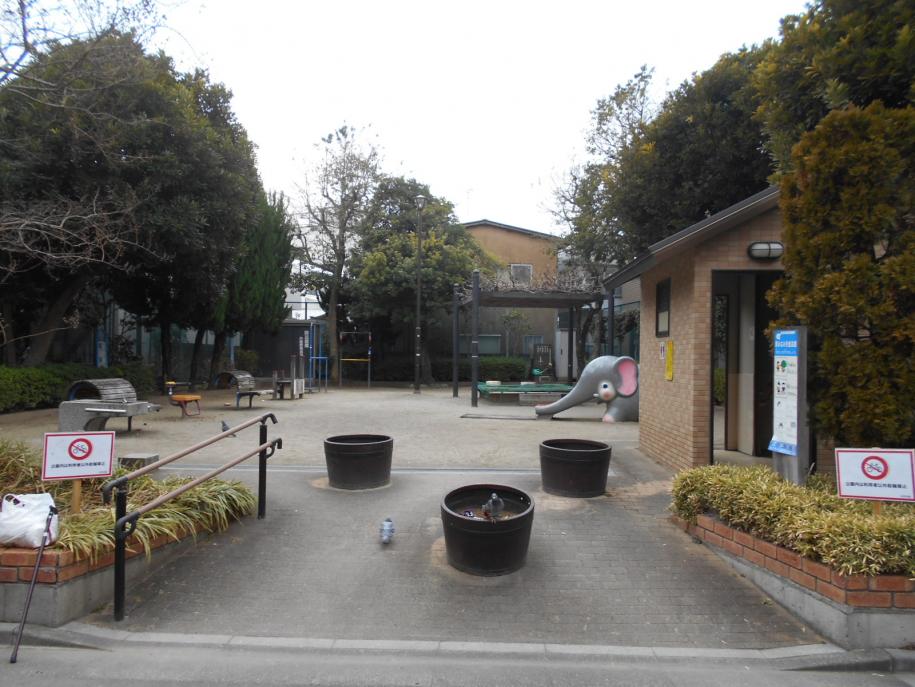 駅みなみ児童遊園