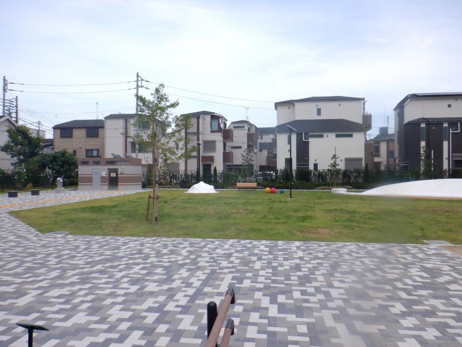 東葛西八丁目公園