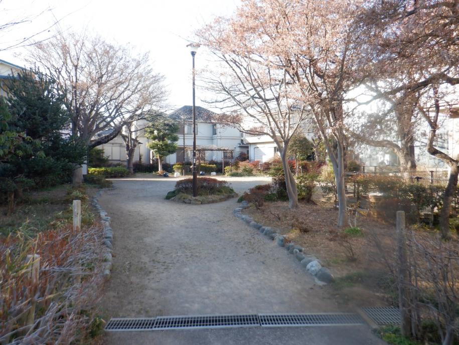 東小松川一丁目ひろば