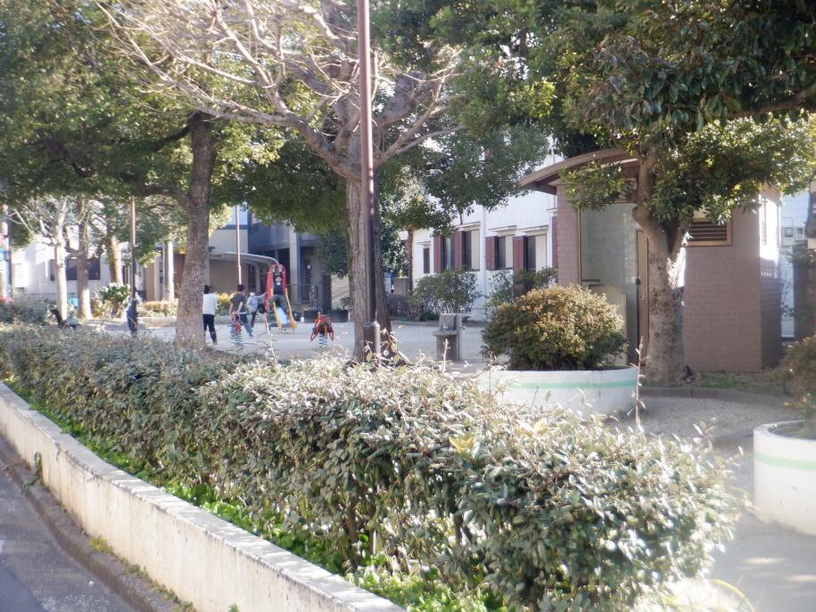 東小松川二丁目児童遊園