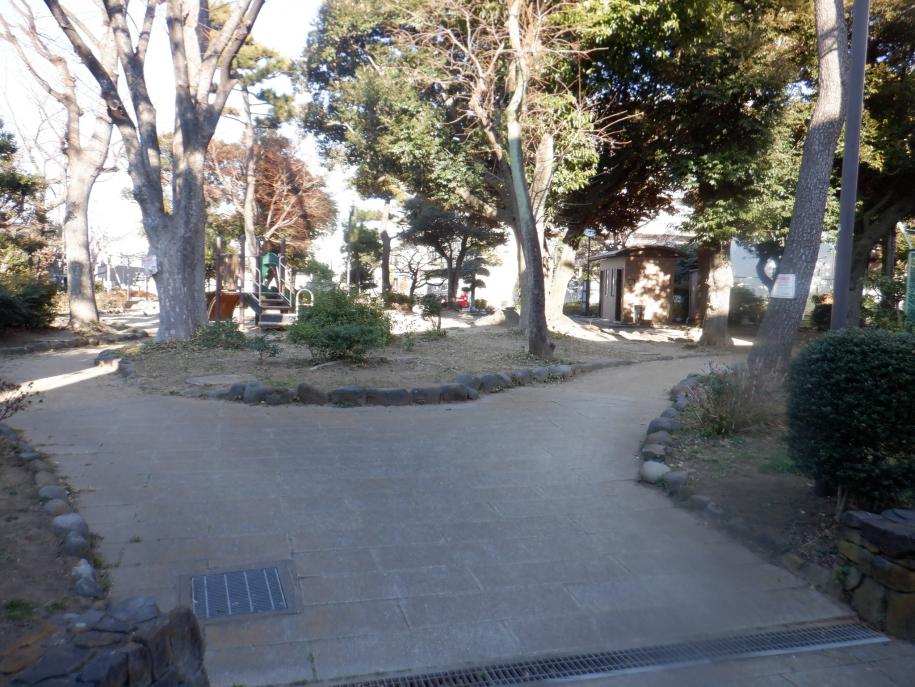 東小松川二丁目公園