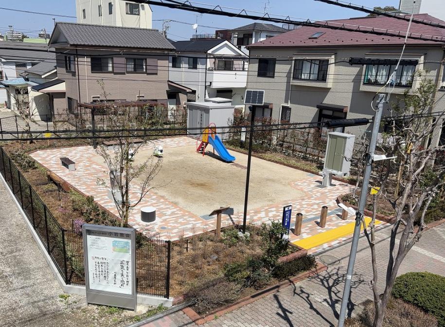 小岩二東公園の全景写真