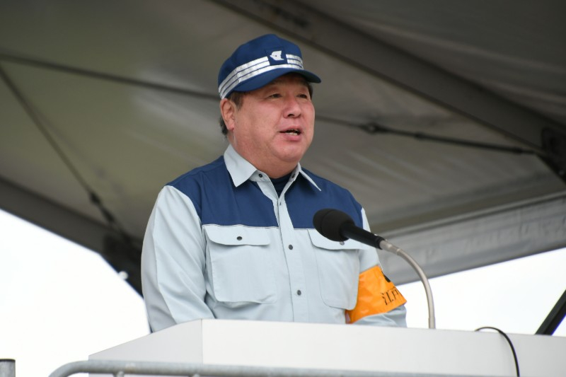 総合防災訓練（3日目）で話す区長