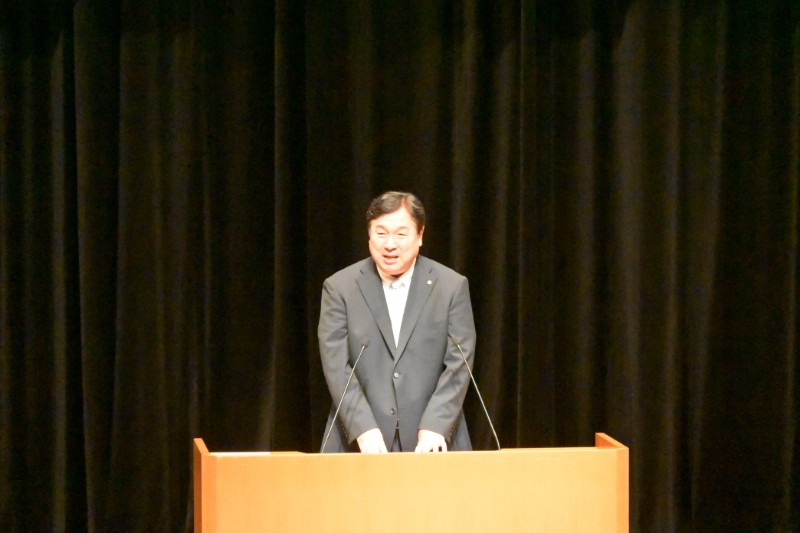 卒業式での区長からの挨拶