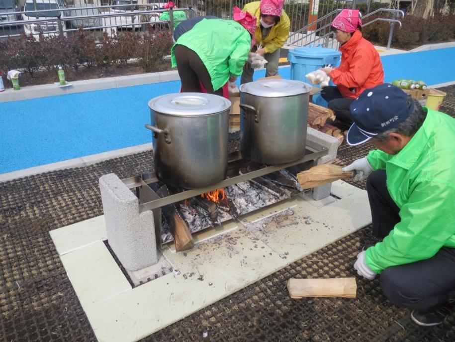 かまどベンチ