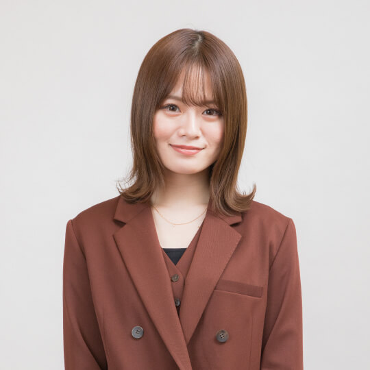 山崎 怜奈さん